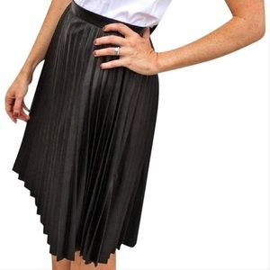 Pleated leather skirt